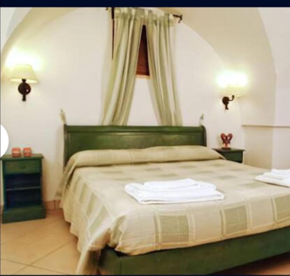 Room In Bb - Stunning Quadruple Room In Ancient Masseria Near The Sea In A Quiet Olive Trees Ostuni Εξωτερικό φωτογραφία