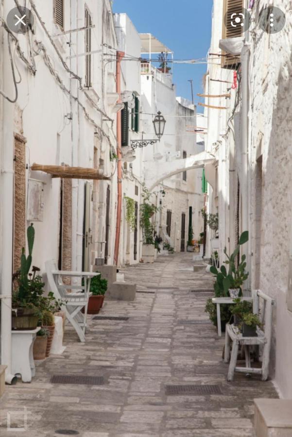 Room In Bb - Stunning Quadruple Room In Ancient Masseria Near The Sea In A Quiet Olive Trees Ostuni Εξωτερικό φωτογραφία